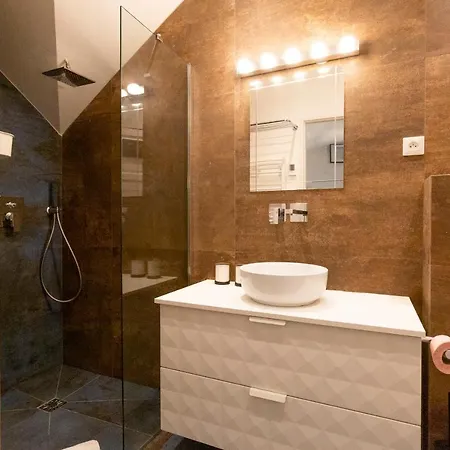 بيت للعطل 001 Safranier With Private Jacuzzi